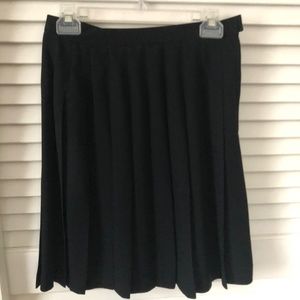 Classic pleated skirt